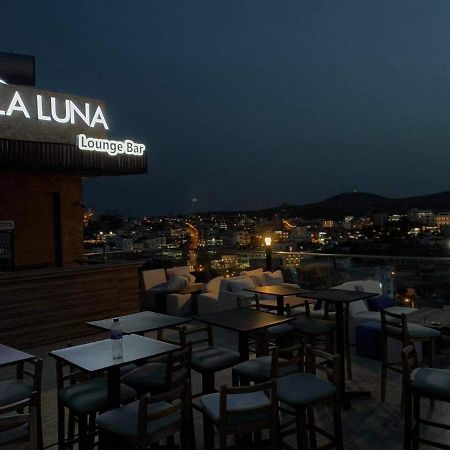 La Luna Hotel Εξαμίλιο Εξωτερικό φωτογραφία