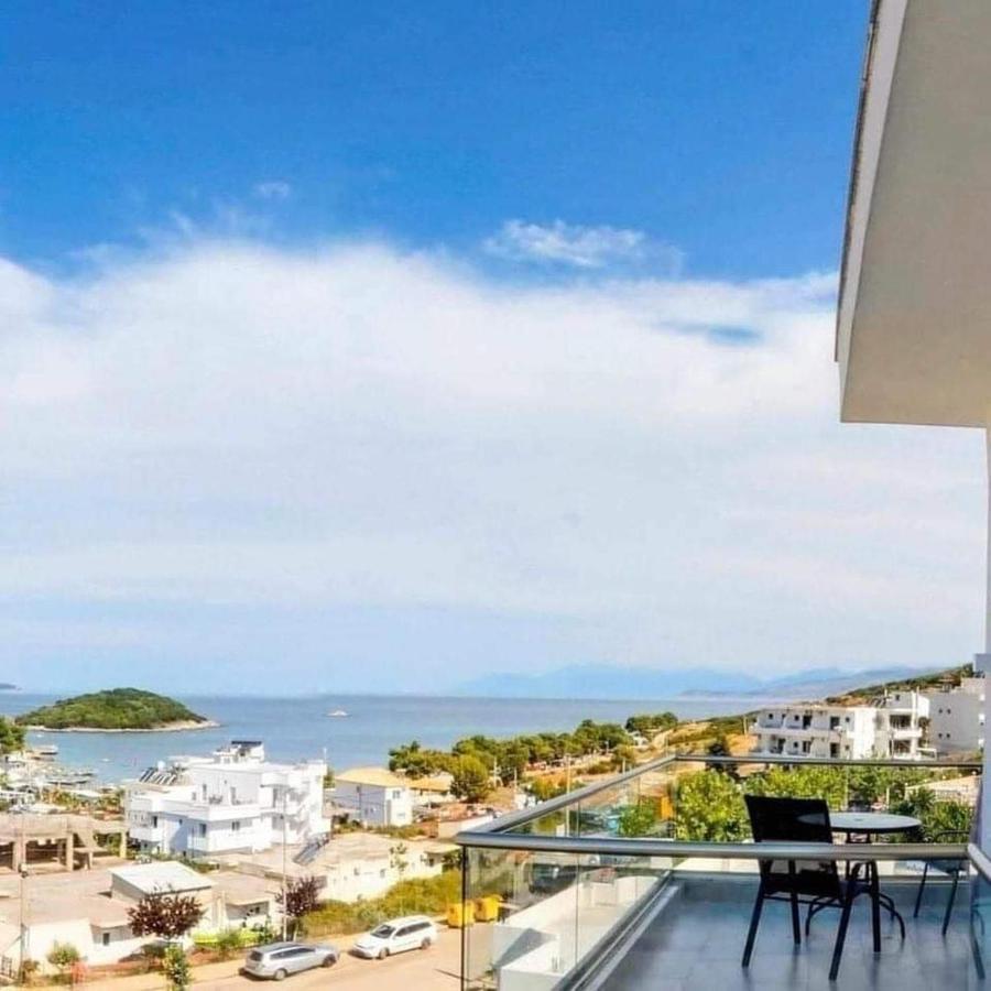 La Luna Hotel Εξαμίλιο Εξωτερικό φωτογραφία